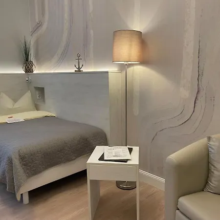 Hotel Atlantic Travemuende 3*