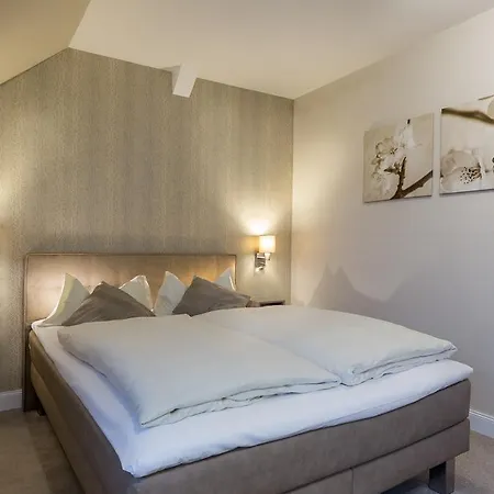 Hotel Atlantic Travemuende 3*